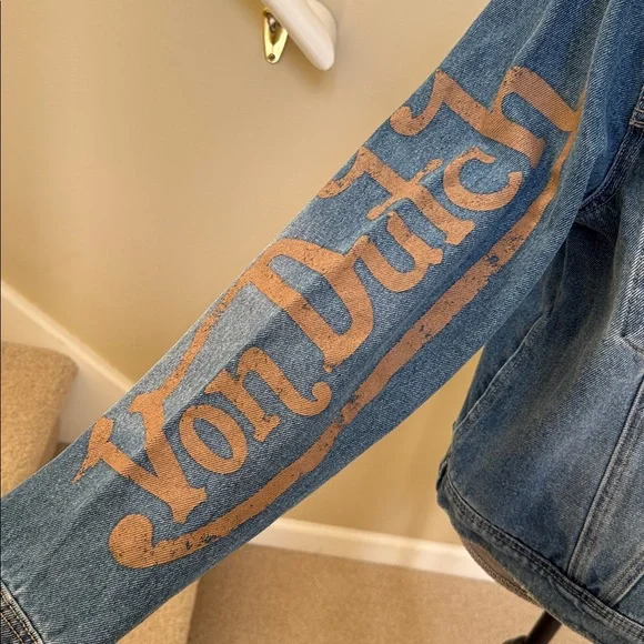 Von Dutch Blue Jean Jacket. Size M.